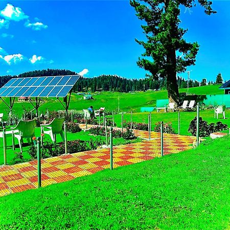 Pine View Resort Gulmarg Eksteriør billede