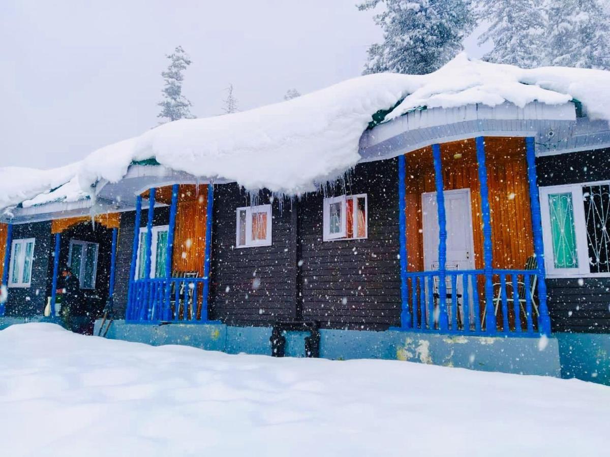 Pine View Resort Gulmarg Eksteriør billede